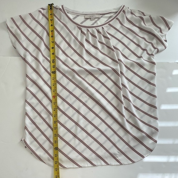 Loft Mixed Media Short Sleeve Red White Stripes Asymmetrical Shirt Size Large - Picture 6 of 6